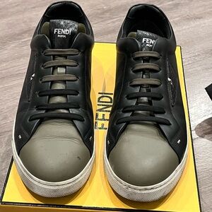 Fendi Men's Black and Green Sneakers